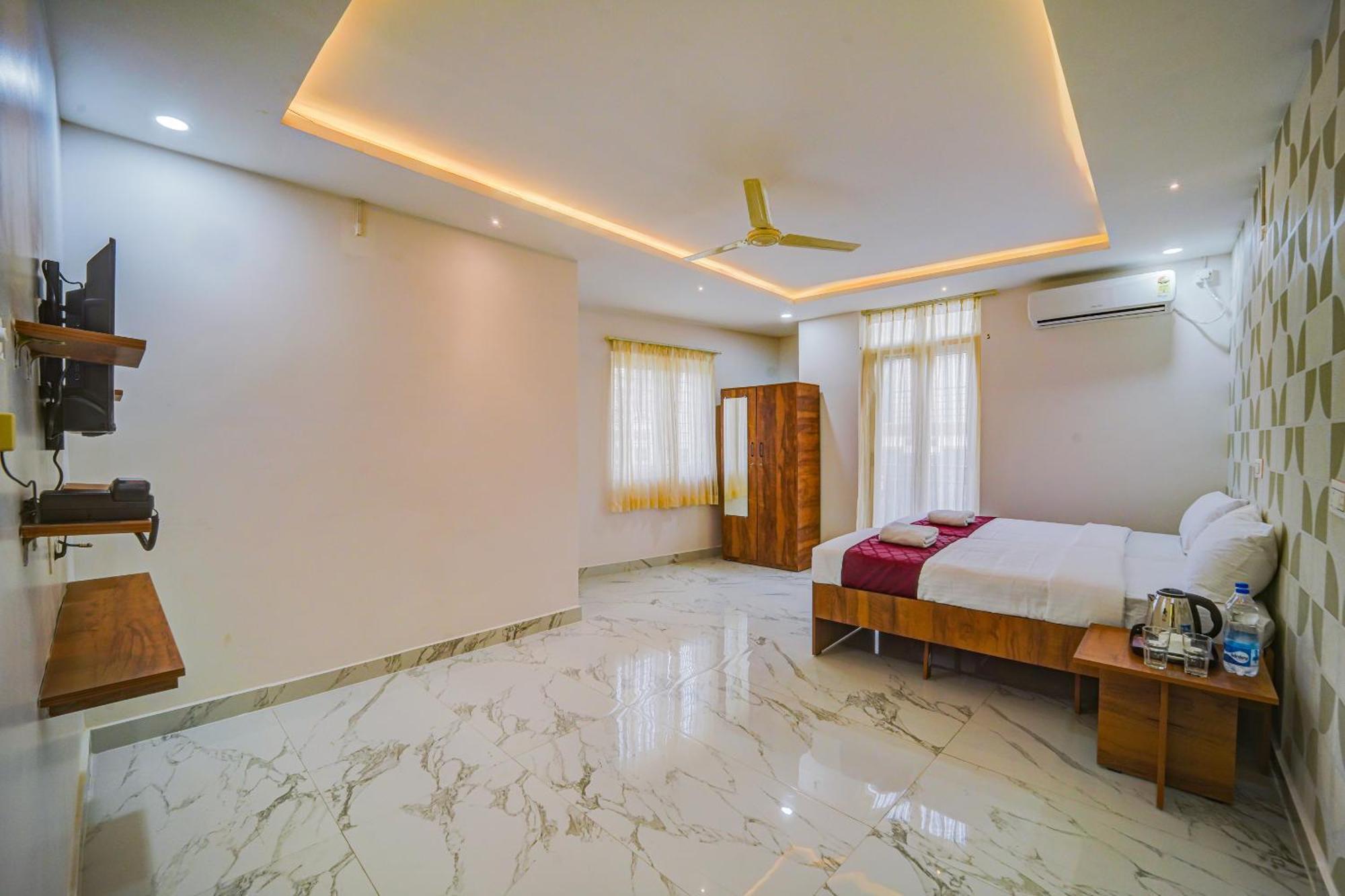 The Emerald Inn Bangalore Esterno foto