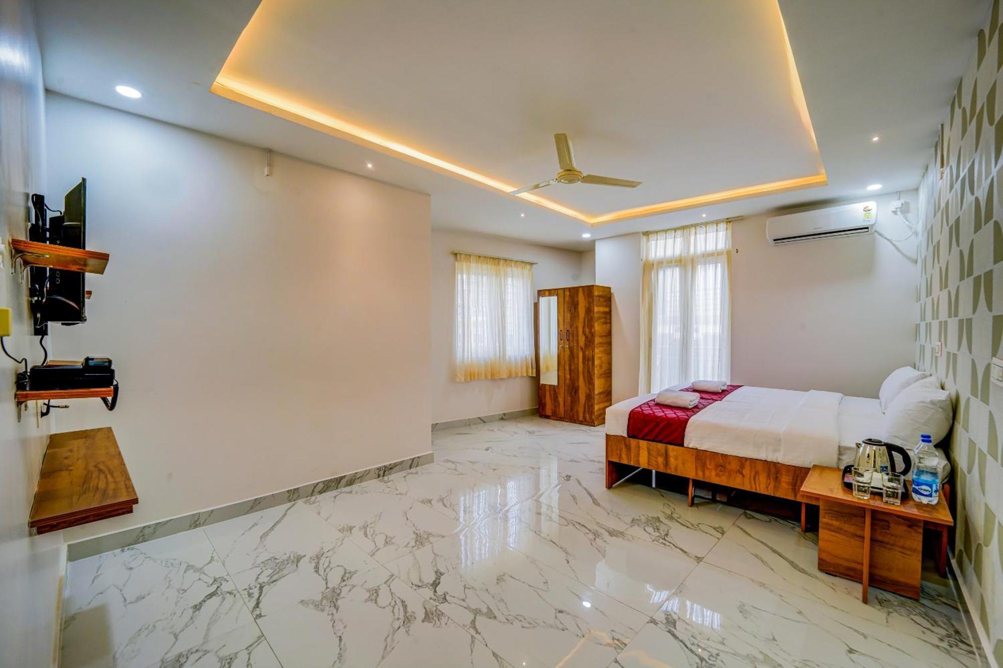 The Emerald Inn Bangalore Esterno foto