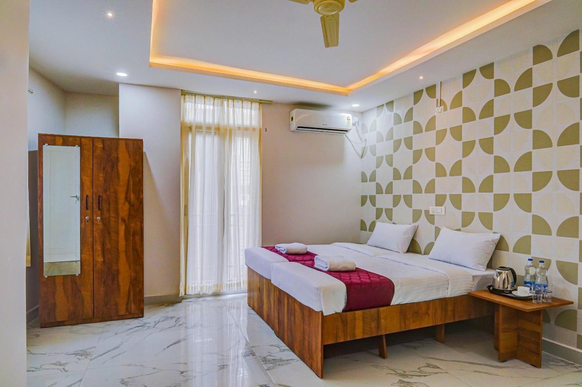 The Emerald Inn Bangalore Esterno foto